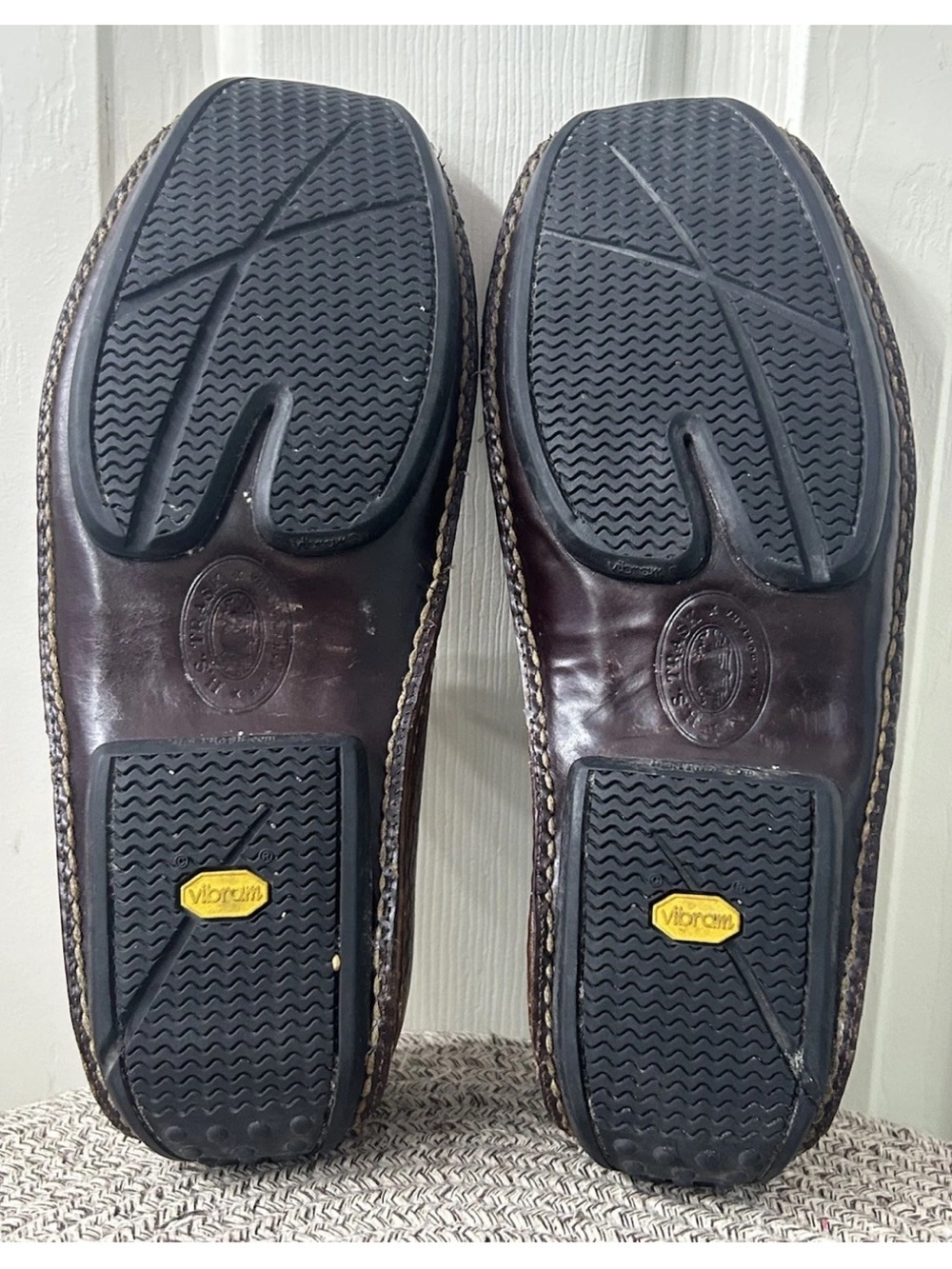 HS Trask Driving Moccasin Loafer Mens 9.5 Brown Leather Casual Preppy Slip On - Picture 8 of 10